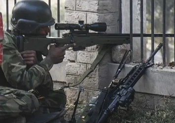 Pakistan'da 40 terörist öldürüldü