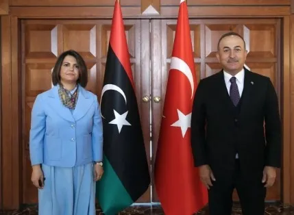 Yunan Bakan Nikos Dendias diplomatik küstahlıklarına bir yenisi daha ekledi! Libya’dan sert çıkış gecikmedi
