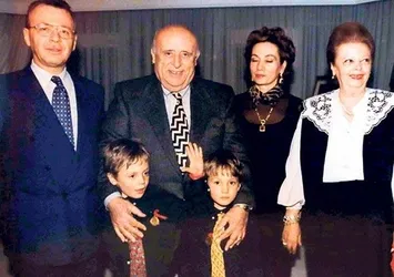 Süleyman Demirel’in manevi oğlu Ali Çetin Şener koronavirüs nedeniyle hayatını kaybetti