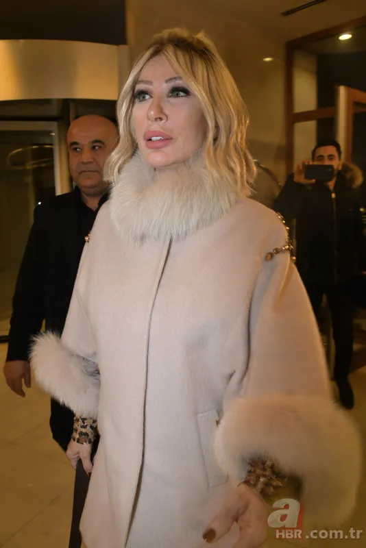 Seda Sayan ile 26 yaş küçük eşi Çağlar Ökten'den ilk balayı karesi! Özel jetle Paris sefası 6