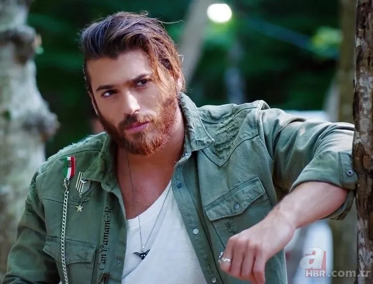 Can Yaman Yunan bayrağı önünde el hareketine açıklama yaptı