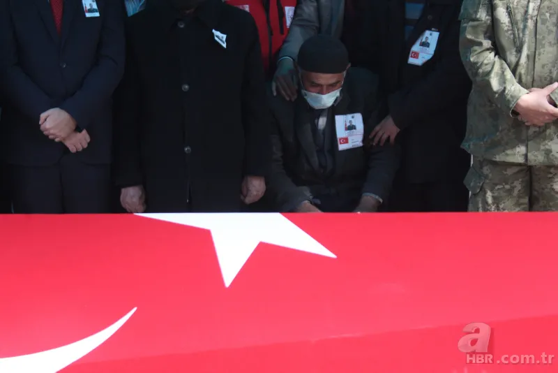 Bitlis şehitlerine veda! Gözyaşları sel oldu 24