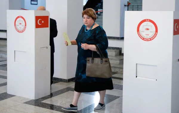 Yurt dışındaki vatandaşlardan 14 Mayıs seçimlerine yoğun ilgi! Rakam 2018’i çoktan geçti