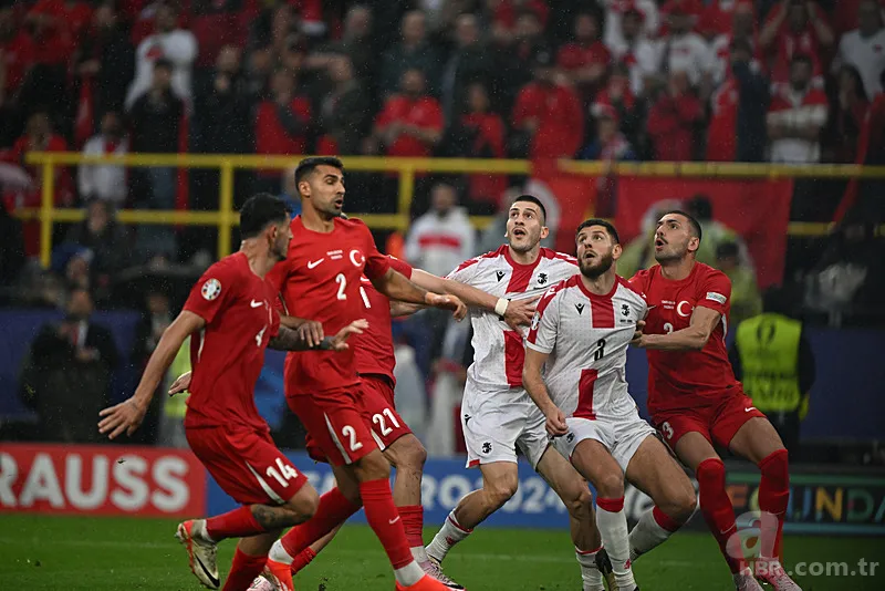 Türkiye-Gürcistan maçı sonrası Arda Güler'e flaş övgü: Şapkadan tavşan çıkardı 12