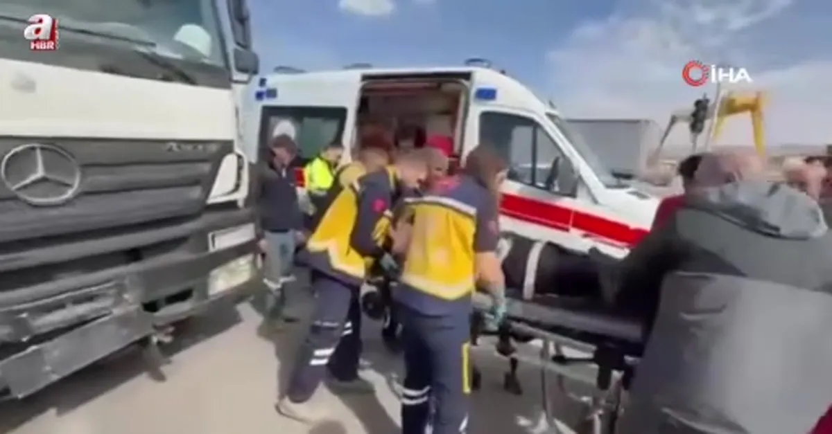 Aksaray’da otomobil ile tır çarpıştı