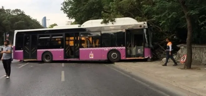 Son dakika: İstanbul’da yolcu otobüsü duvara çarptı!