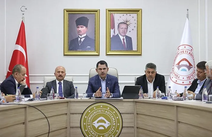 Çevre, Şehircilik ve İklim Değişikliği Bakanı Murat Kurum: Şehrimizi 2025 yılında eski canlılığına kavuşturacağız