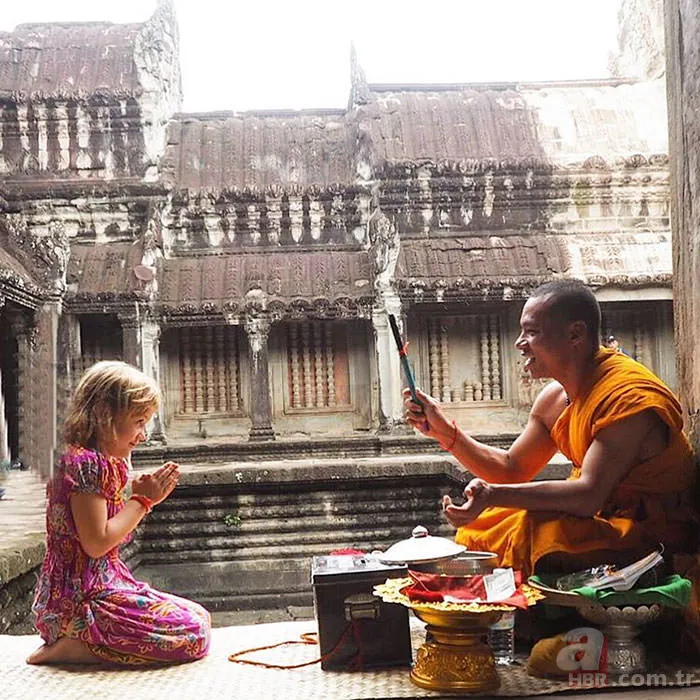 Dostu kansere yenik düşünce çocuğuyla dünyayı gezmeye başladı 4