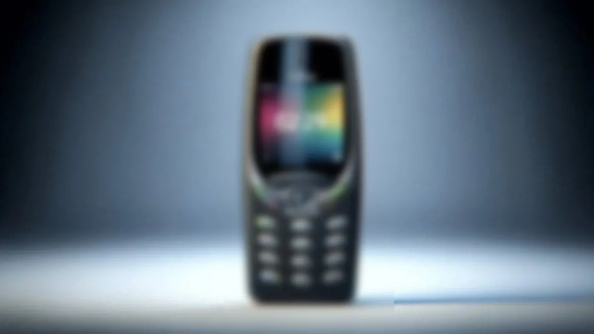 90'ların ikonik tuşlu telefonu Nokia 3210 geri dönüyor! Yepyeni özellikleri ile yine dikkatleri üzerine toplamayı hedefliyor