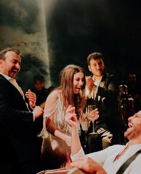 evli olan hazal kaya ve ali atay dan