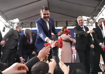 Murat Kurum'dan CHP'li İBB'ye net tepki: Belediyecilikleri dert demek, sıkıntı demek, sorun demek, çile demek...