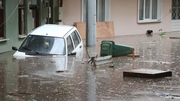 Başbakan Yıldırım Bursa'daki sele ilişkin bilgi aldı - 1