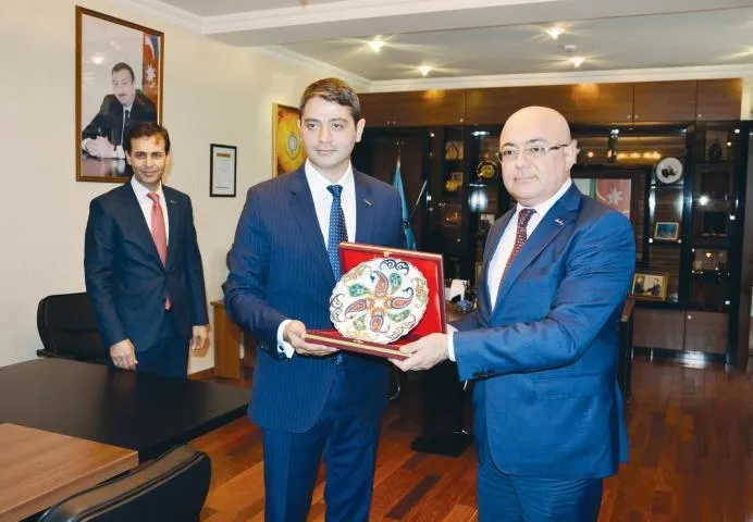 Azerbaycan Gümrük Komitesi Başkanı Aliyev, Türk İş Adamları ile bir araya geldi - 1
