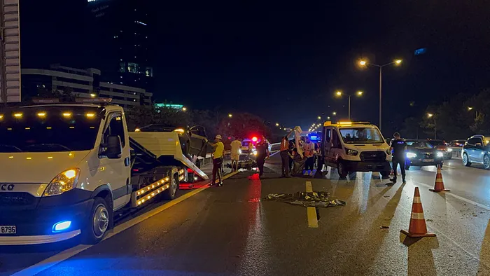 1722136027587.jpg Ümraniye'deki kaza can aldı: Motosiklet sürücüsü hayatını kaybetti - 1