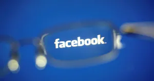 WhatsApp’taki özellik Facebook’a da geliyor!