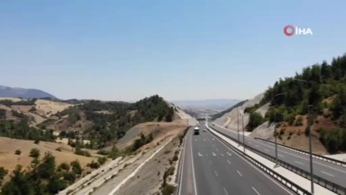 Kahramanmaraş Edebiyat Yolu'ndan 4 yılda 10 milyon araç geçti