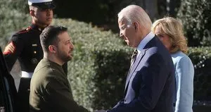 Biden ve Zelenskiy’den ortak basın toplantısı