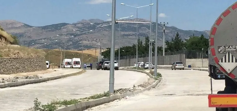 Batman Da Jandarma Karakoluna Bombali Saldiri A Haber Son Dakika Gundem Haberleri