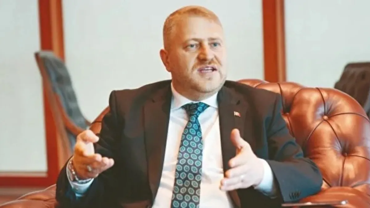 YRP kurucularından Mahmud Altunsoy'dan flaş sözler: YRP'nin reklam kampanyasını CHP yapıyor!