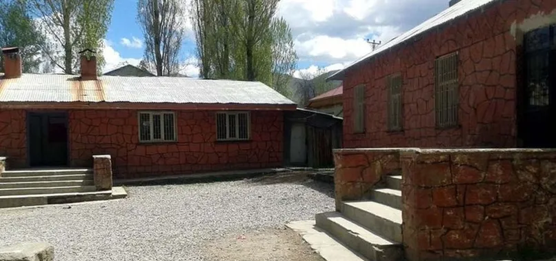 Muş'ta şiddetli rüzgar 2 can aldı