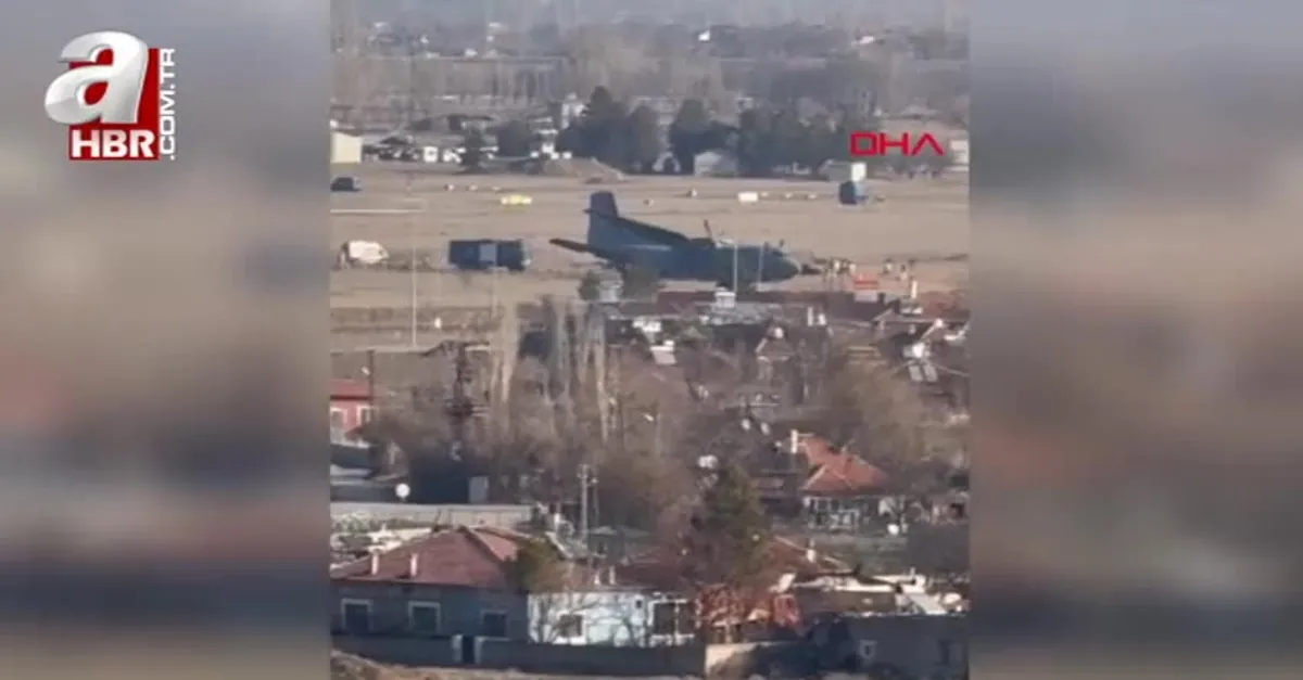 C-160 kargo uçağı acil iniş yaptı