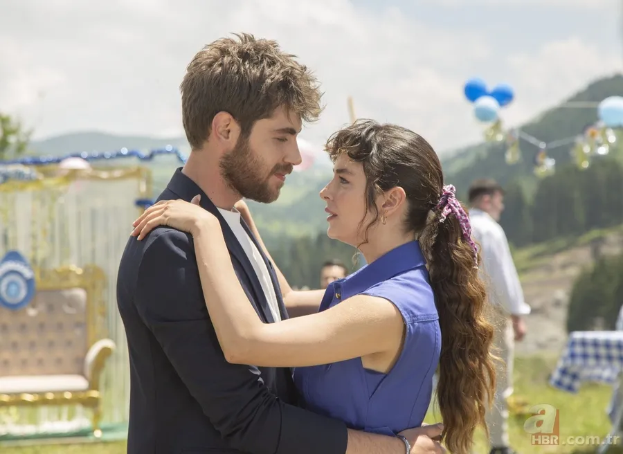 Vermem Seni Ellere’nin yıldızı Buse Meral söyledi Emre Bey paylaştı! Sesi hayran bıraktı 2