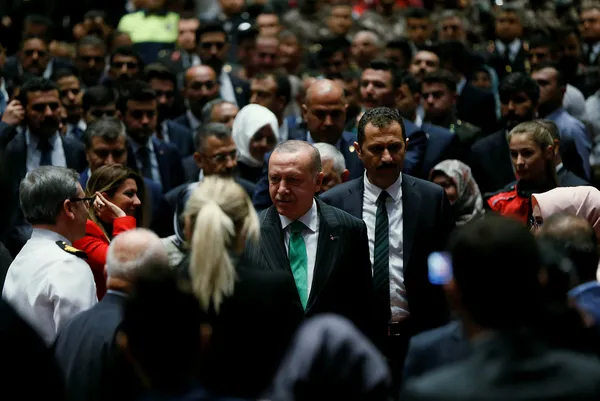 Başkan Erdoğan: Bizde kriz falan yok, bunların hepsi manipülasyondur!
