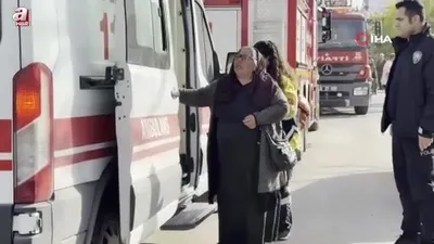 Annesinin evini ateşe verip kaçtı