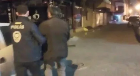 1672990562166.jpg İstanbul'da siber dolandırıcılık operasyonu! 15 şüpheli gözaltına alındı - 3