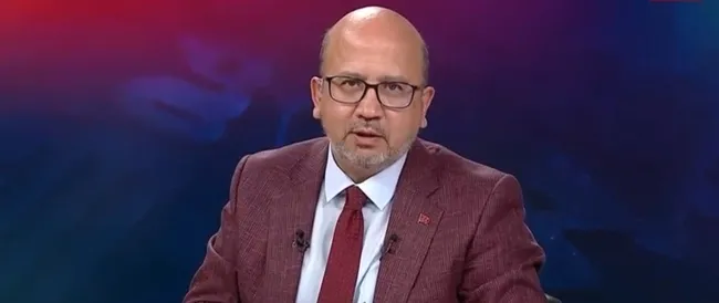 Okan Müderrisoğlu canlı yayında aktardı: CHP motivasyon için pankart asıyor, Anka dışında veri göstermiyor