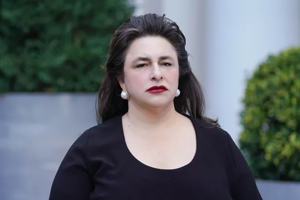 Bir Küçük Gün Işığı ATV İzle | 24 Nisan Bir Küçük Gün Işığı 31. Bölüm full, kesintisiz seyret!