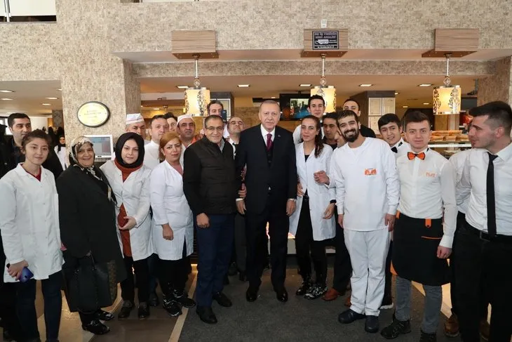 Başkan Erdoğan'a Erzurum'da sıcak karşılama