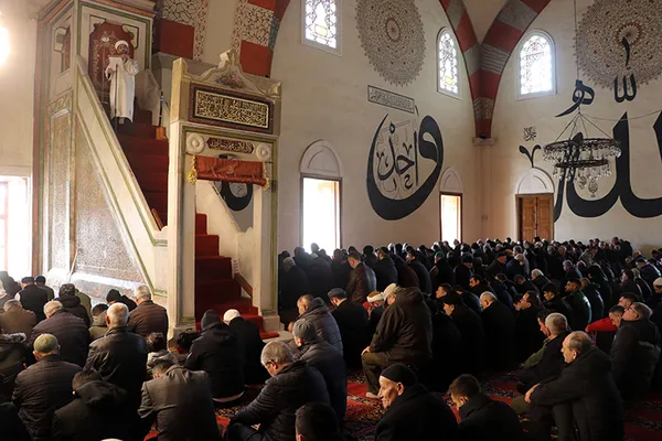 cuma-hutbesi-konusu-bugun-24-subat-2023-cuma-hutbesi-konusu-denir-diyanet-yayimladi-1677219244368.jpg CUMA HUTBESİ KONUSU BUGÜN | 24 Şubat 2023 Cuma Hutbesi konusu denir? Diyanet yayımladı! - 3