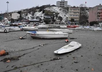 Tekirdağ'da deniz 30 metre çekildi