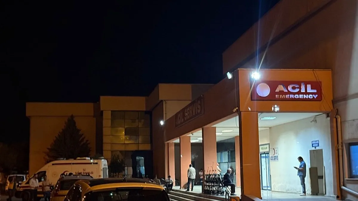 Iğdır'da "pes" dedirten olay! İki hasta yakını acil servis doktoruna saldırdı