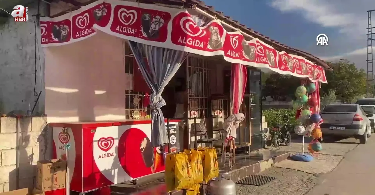 Mahallelinin market borcunu ödedi