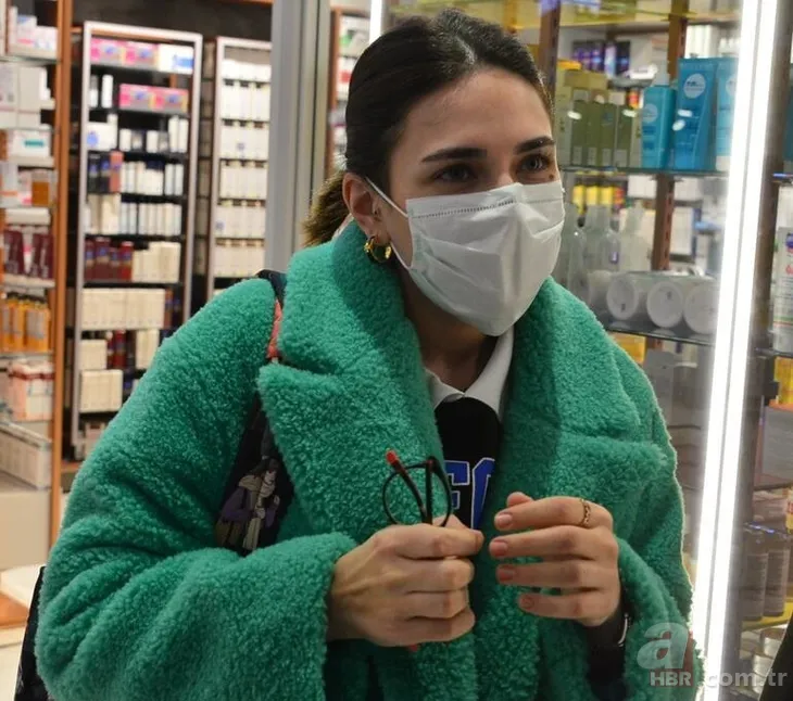 Alişan’ın boşanma açıklaması sonrası Buse Varol’dan yeni hamle! Gemileri yaktı! Alyansını çıkardı