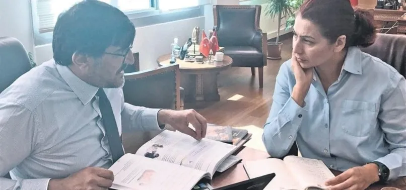 Müfredat üzerinden bölücülük yapıyorlar