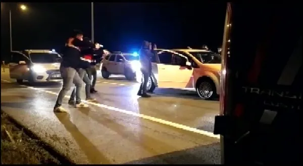 Denizli'de 50 adet suikast silahı ele geçirildi - 2