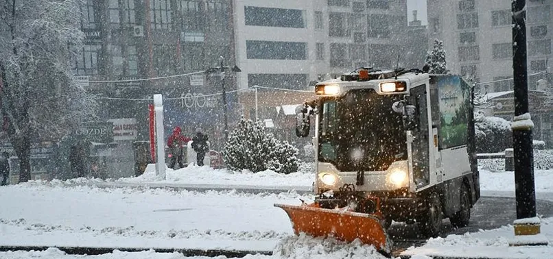 Sivas'ta 68 köy yolu ulaşıma kapandı