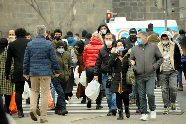 SON DAKİKA: İçişleri Bakanlığından "29 Nisan-17 Mayıs tam kapanma" genelgesi | Gündem haberleri - 19