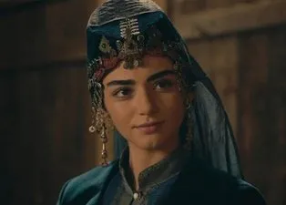 Kuruluş Osman'ın Bala Hatun'u Özge Törer'in kardeşi herkesi şaşırttı! Benzerlikleri pes dedirtti