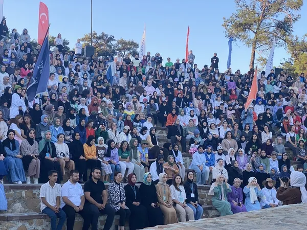 baskan-erdogan-genclere-seslendi-tugva-2023e-gerekli-hazirligi-yapacaktir-1658863092652.jpeg Başkan Erdoğan gençlere seslendi: TÜGVA 2023'e gerekli hazırlığı yapacaktır