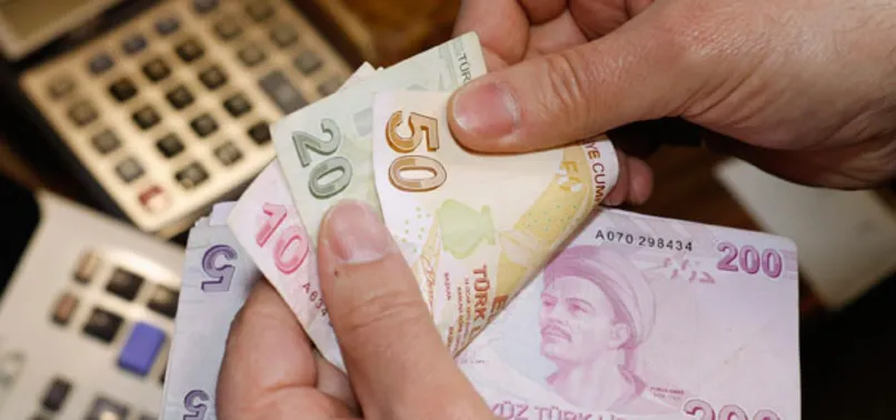 Emekliye yılda 3 bin 407