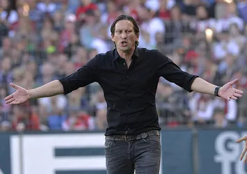 Roger Schmidt Hollanda ekibi PSV ile anlaştı