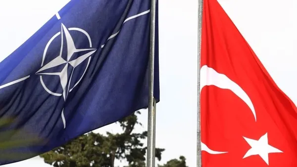 iletisim-baskani-fahrettin-altundan-ingilizce-makale-natonun-stratejik-konseptini-guncelleme-zamani-gelmistir-1623602733852.jpg İletişim Başkanı Fahrettin Altun'dan İngilizce makale: "NATO'nun stratejik konseptini güncelleme zamanı gelmiştir" - 4