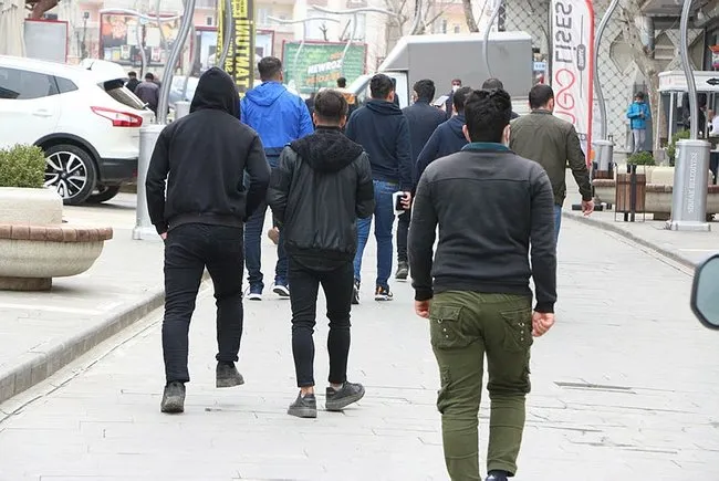 Şırnak Valisi Ali Hamza Pehlivan 'mavi' rengin sırrını açıkladı: 520 bin kişiye sağlık taraması yaptık - 3