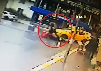 Ters yöne giren motosiklete taksi çarptı