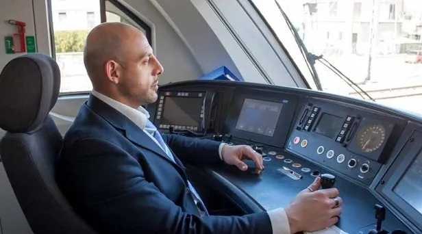 KPSS 60 puan yeterli! TCDD 17 faklı ilde ile Makinist alıyor! İŞKUR şartları tek tek açıkladı! İşte kadrolar…