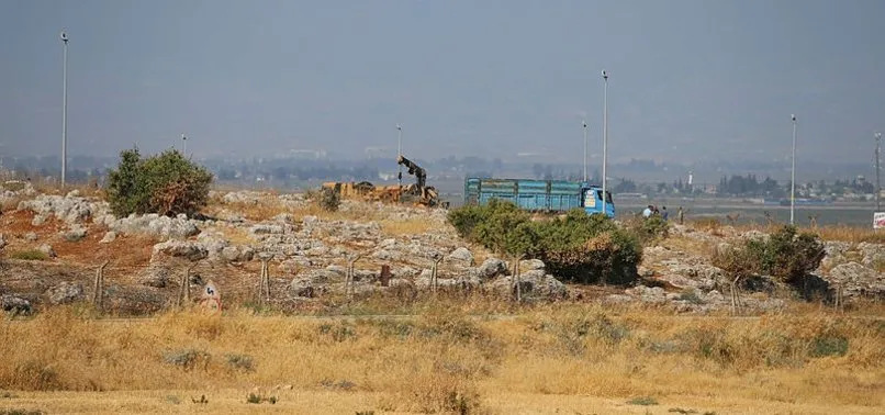 Son dakika: Hatay'da feci kaza! Göçmenleri taşıyan kamyonet devrildi: 6 ölü, 27 yaralı